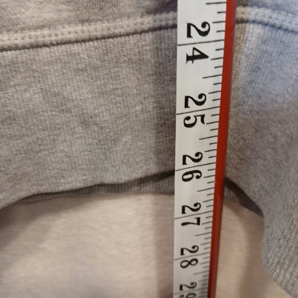 Champion Long Sleeve Pullover Medium Sweatshirt - Picture 3 of 6